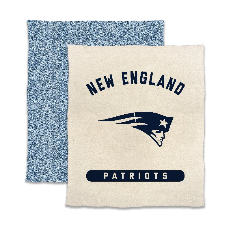 New England Patriots Luxe Prime Dreams Throw