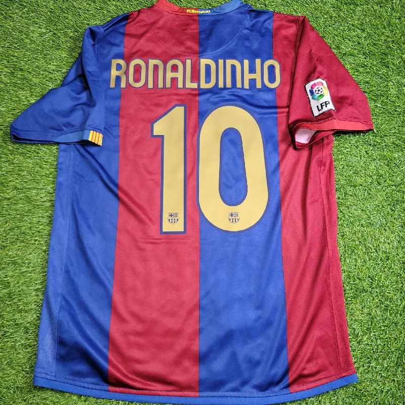 Ronaldinho Barcelona 2006 2007 Home Soccer Jersey Shirt M SKU# 146980-426